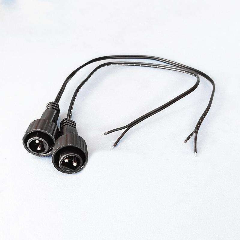 Buiten LED-connector met 2 pin - Outdoor Power Hub recensie en prijs